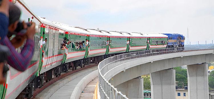 podda setu hoye dhaka khulnar train vara o somoy suchi