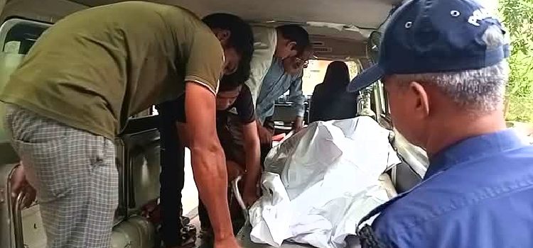 polash barii somobay officer khan mostak intekar korechen