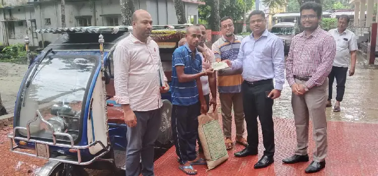sodor upojela nirbahi officer er manobik sohayota