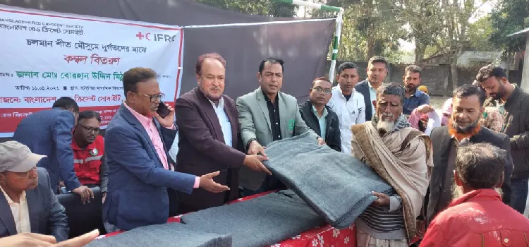 নিজস্ব ক্যামেরায় তোলা ছবি